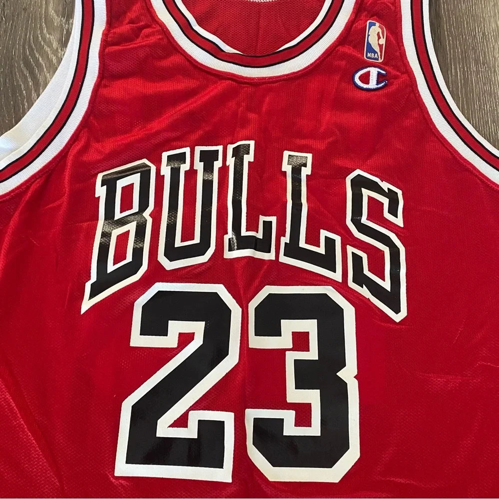 Michael Jordan True Vintage 90s Chicago Bulls Champion Jersey - Picture 4 of 13
